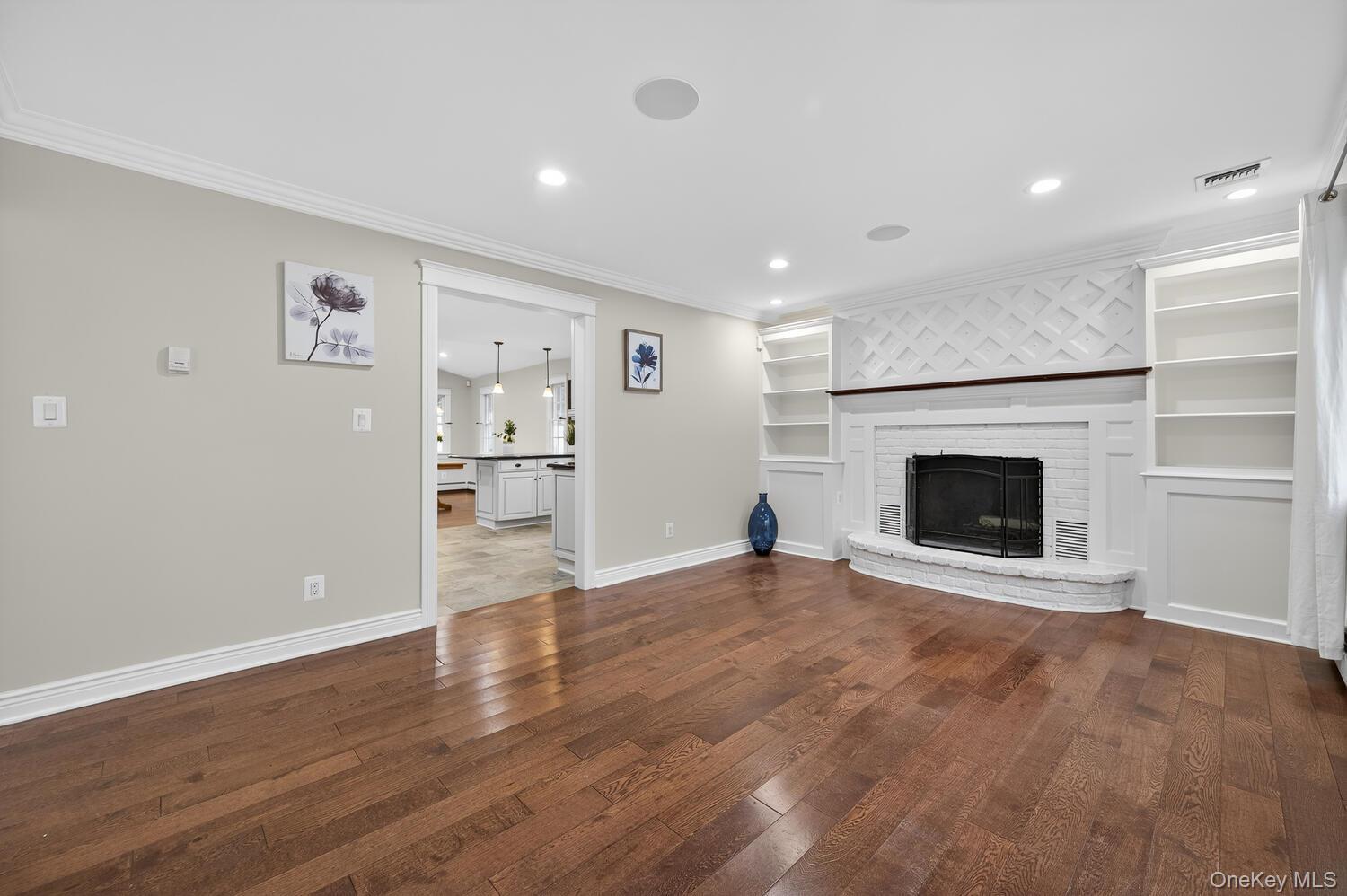 Single Family Claire Suffolk County, NY 11746, MLS-933757-8