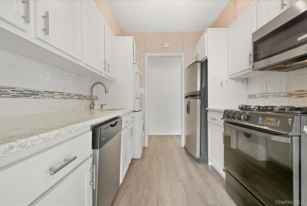 Coop Grand Central Queens, NY 11005, MLS-933759-13