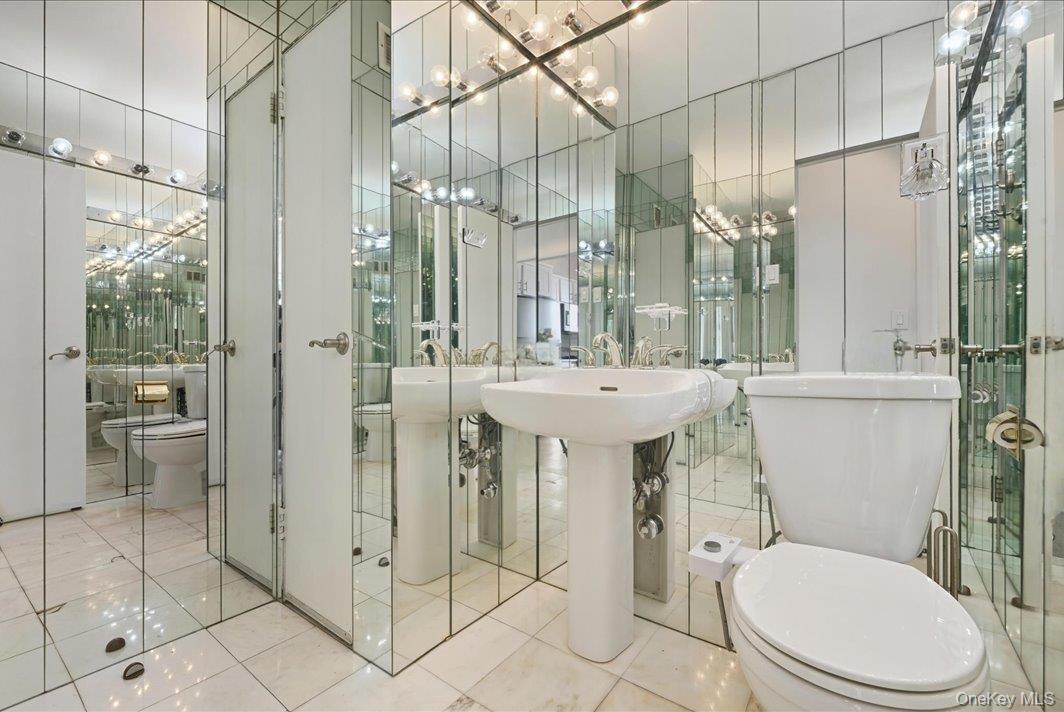 Coop Grand Central Queens, NY 11005, MLS-933759-16