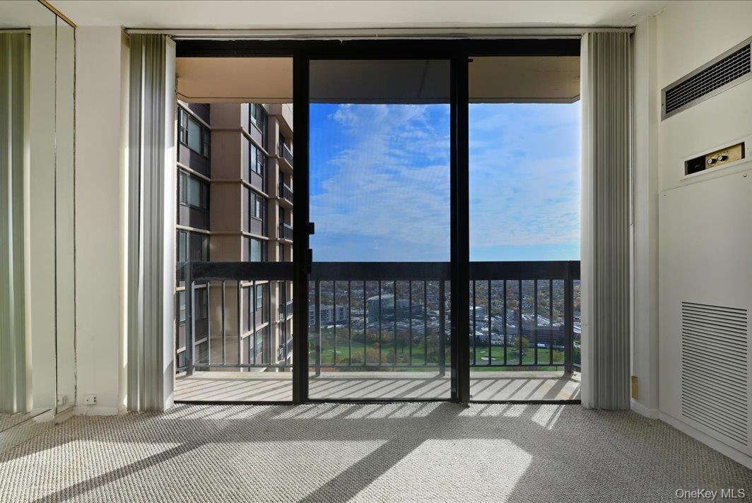 Coop Grand Central Queens, NY 11005, MLS-933759-7