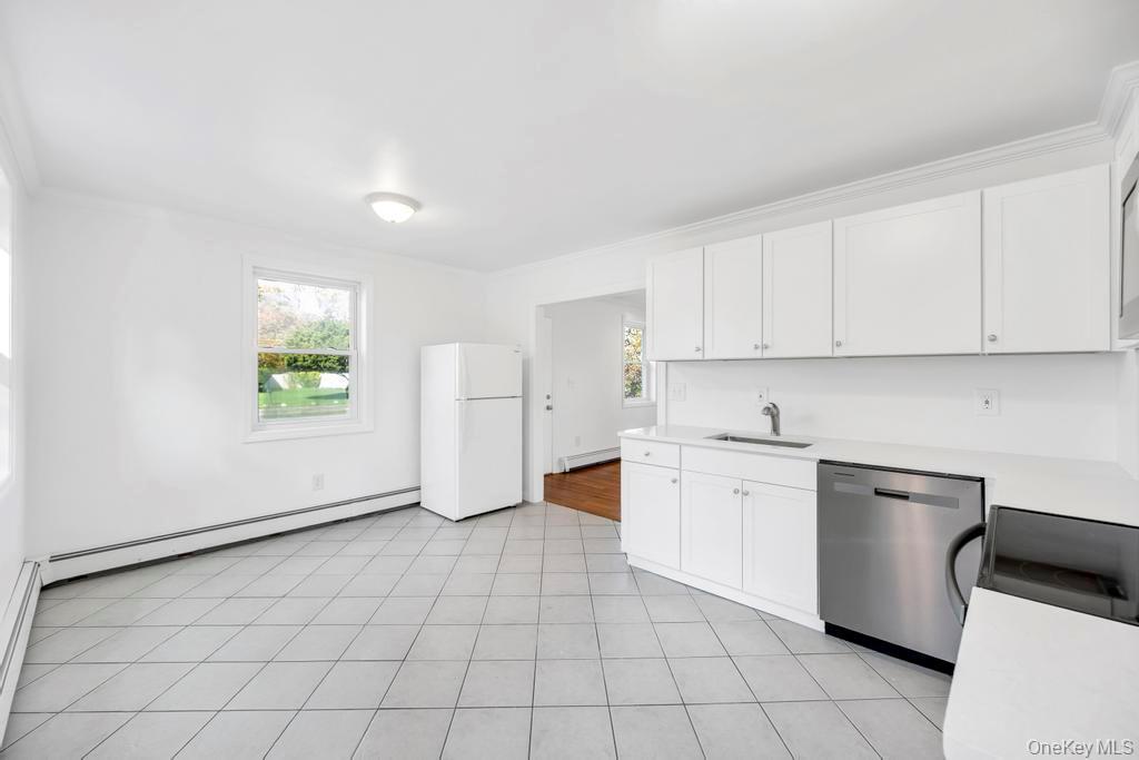 Single Family Connetquot  Suffolk County, NY 11722, MLS-933765-20