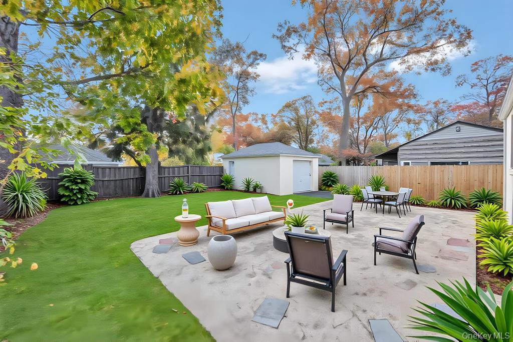 Single Family Connetquot  Suffolk County, NY 11722, MLS-933765-6