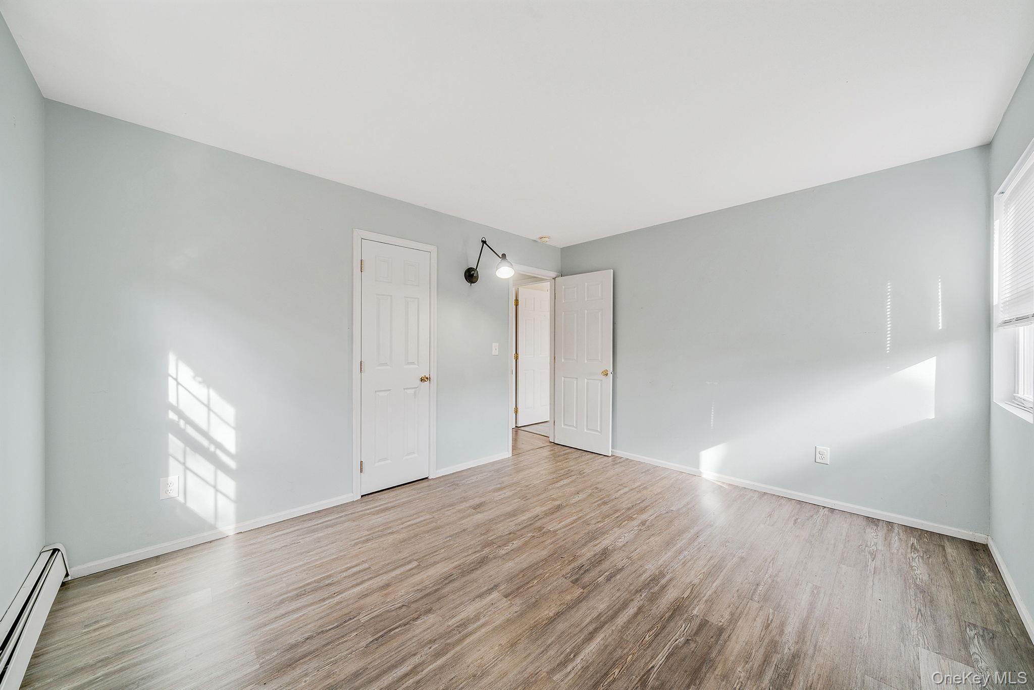 Single Family Wendy  Suffolk County, NY 11738, MLS-933787-21