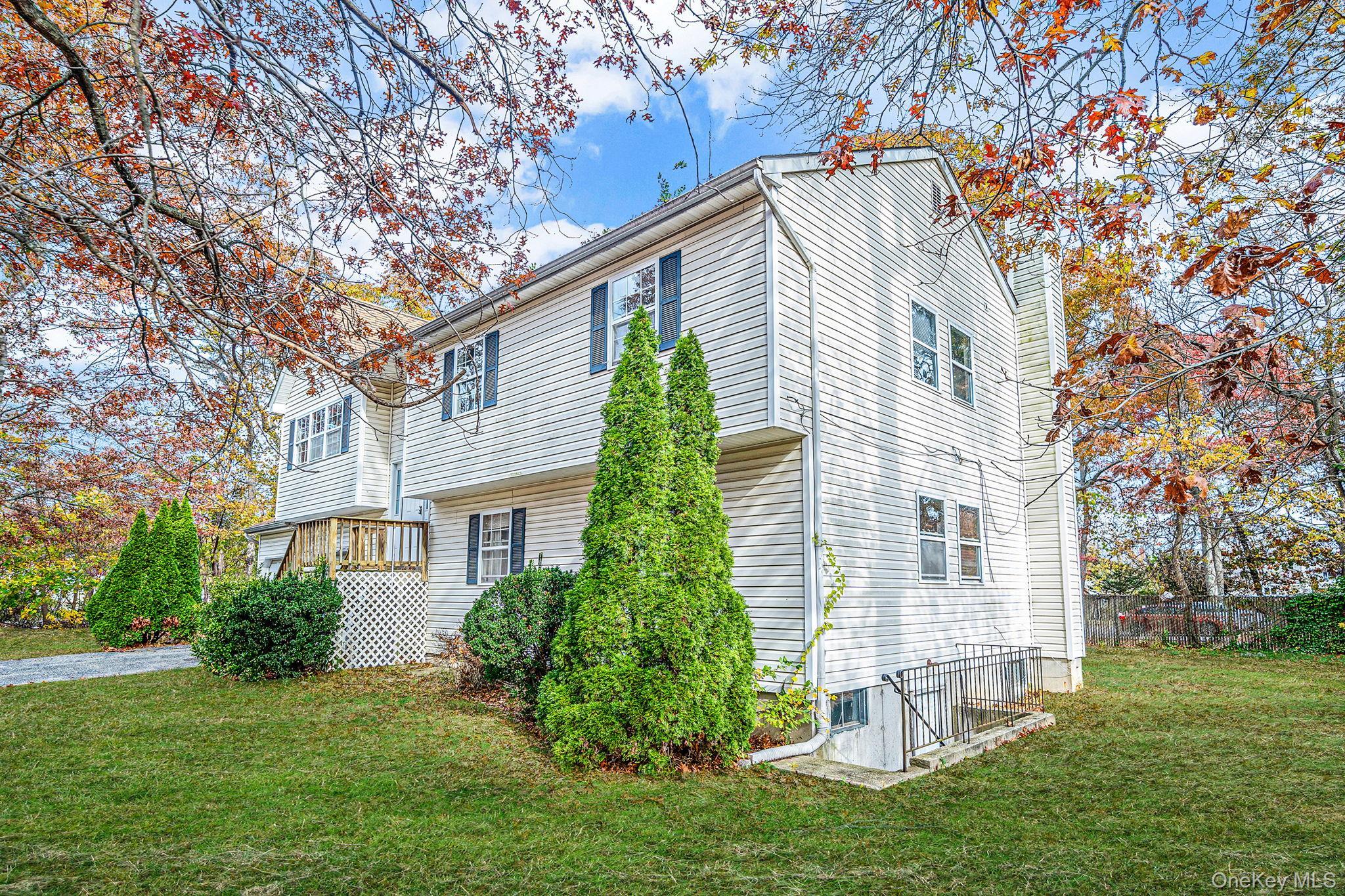 Single Family Wendy  Suffolk County, NY 11738, MLS-933787-3