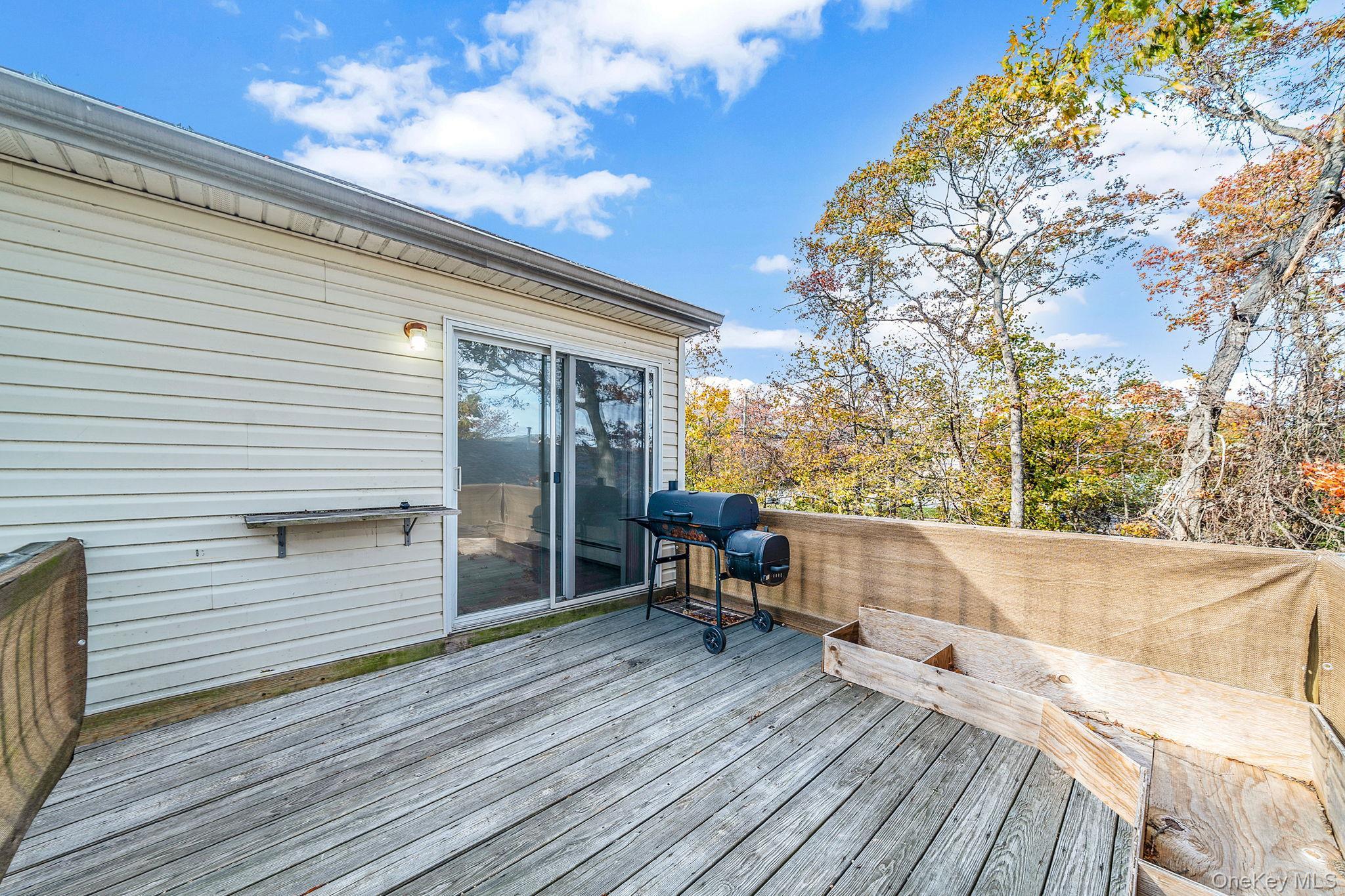 Single Family Wendy  Suffolk County, NY 11738, MLS-933787-9