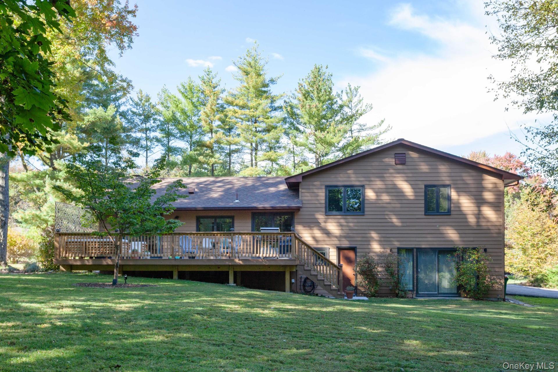 Single Family Old English Dutchess County, NY 12590, MLS-933808-27