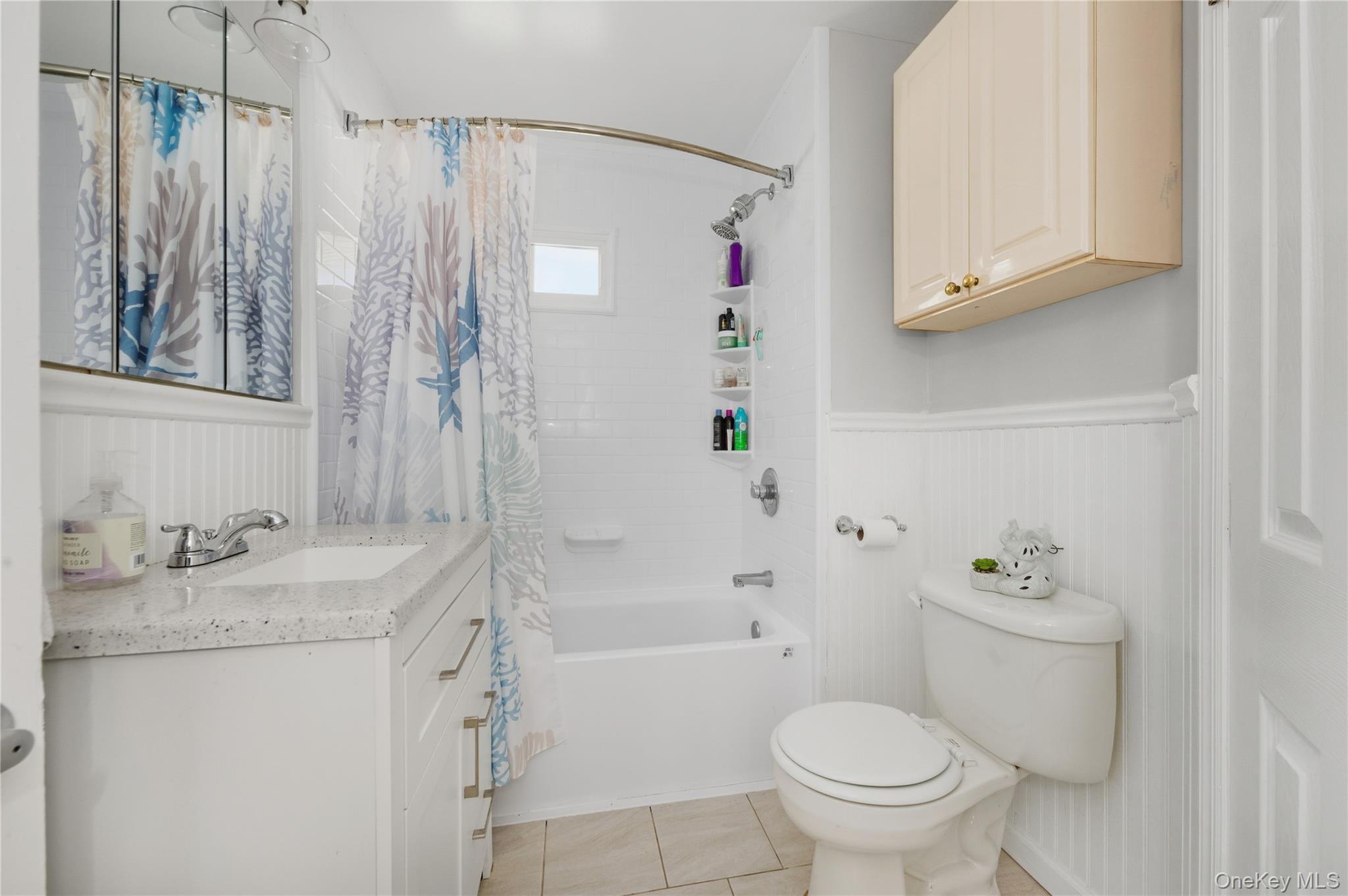 Single Family Connecticut Nassau County, NY 11561, MLS-933816-12