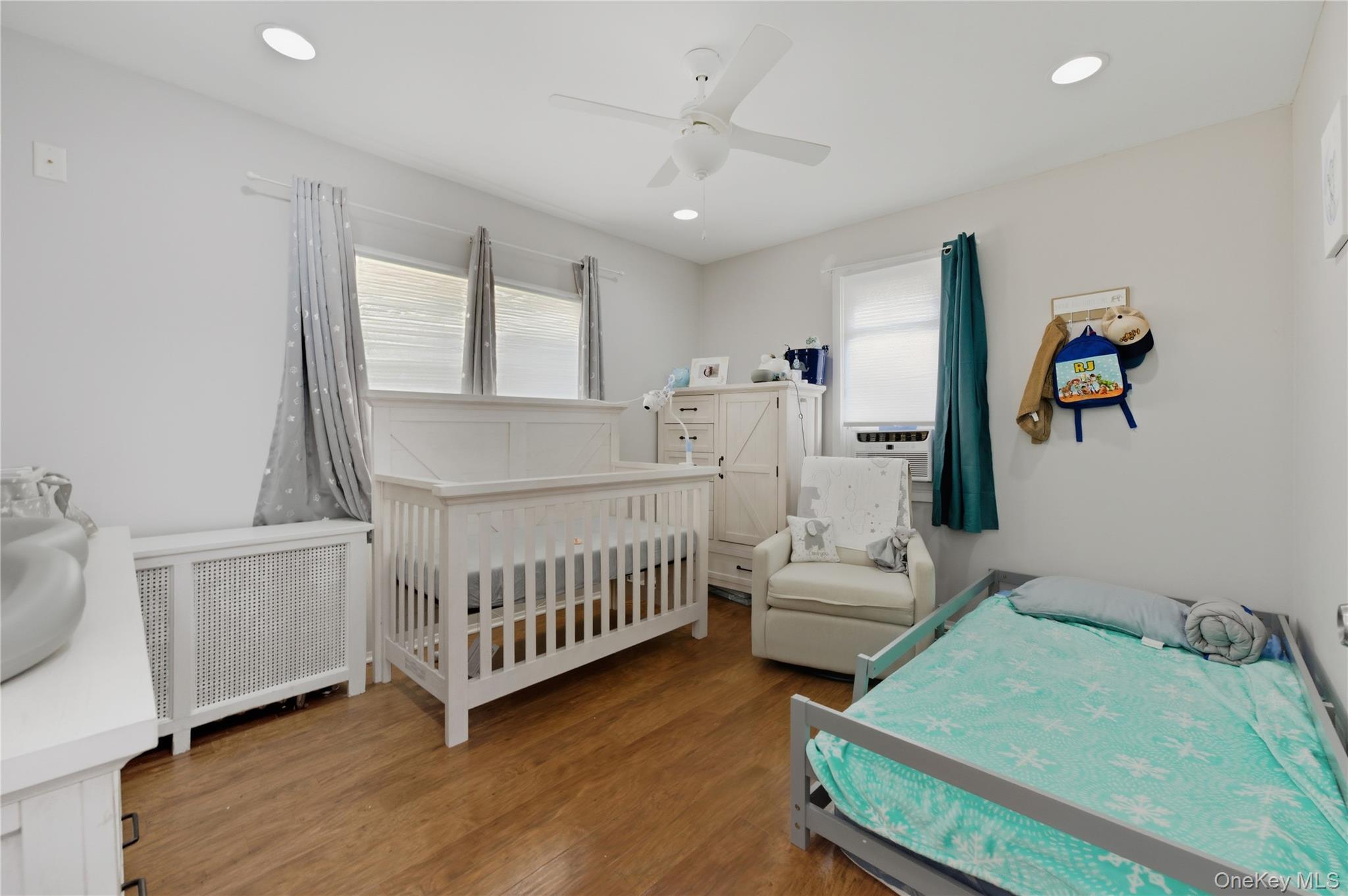 Single Family Connecticut Nassau County, NY 11561, MLS-933816-13