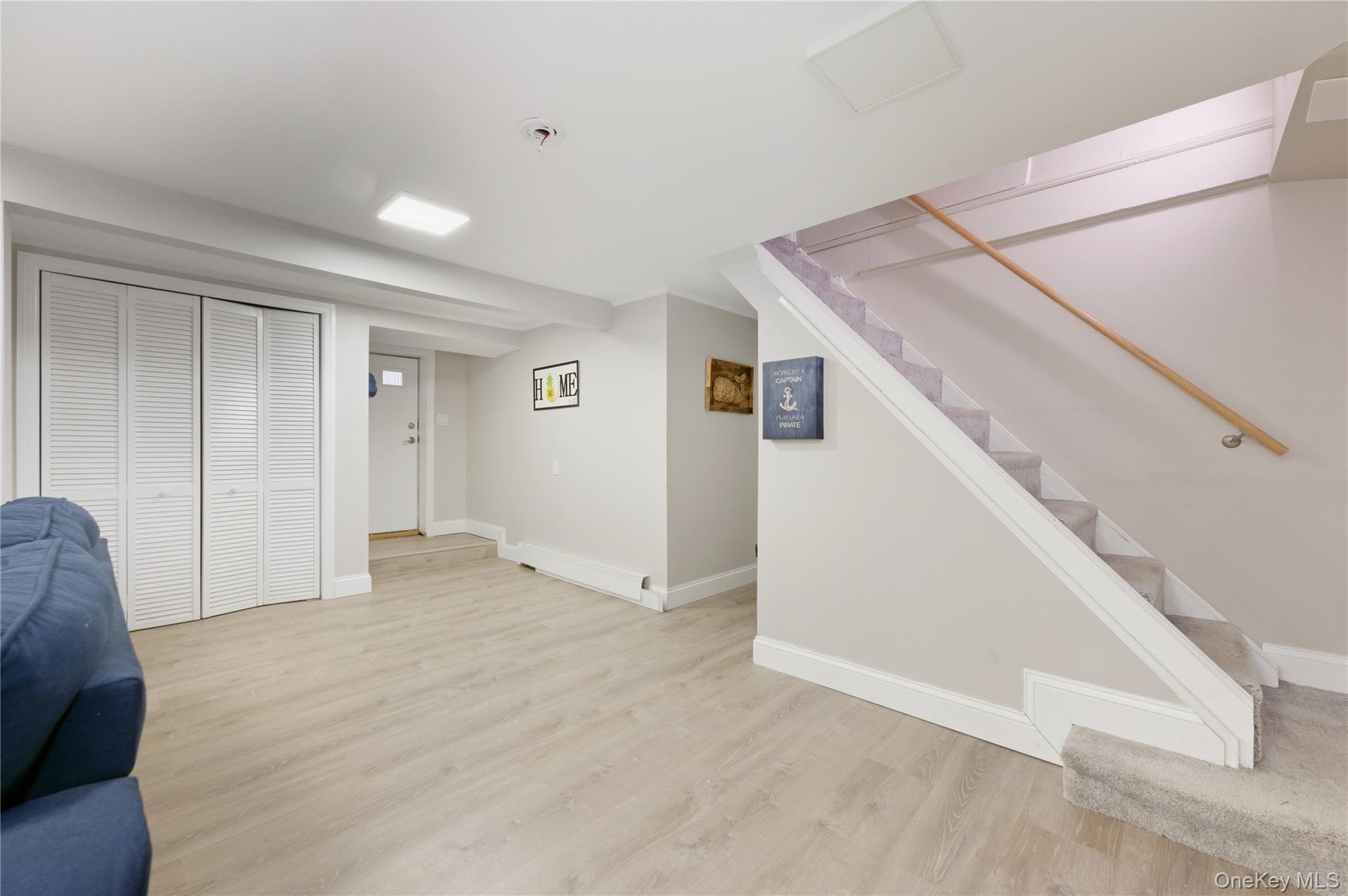 Single Family Connecticut Nassau County, NY 11561, MLS-933816-14