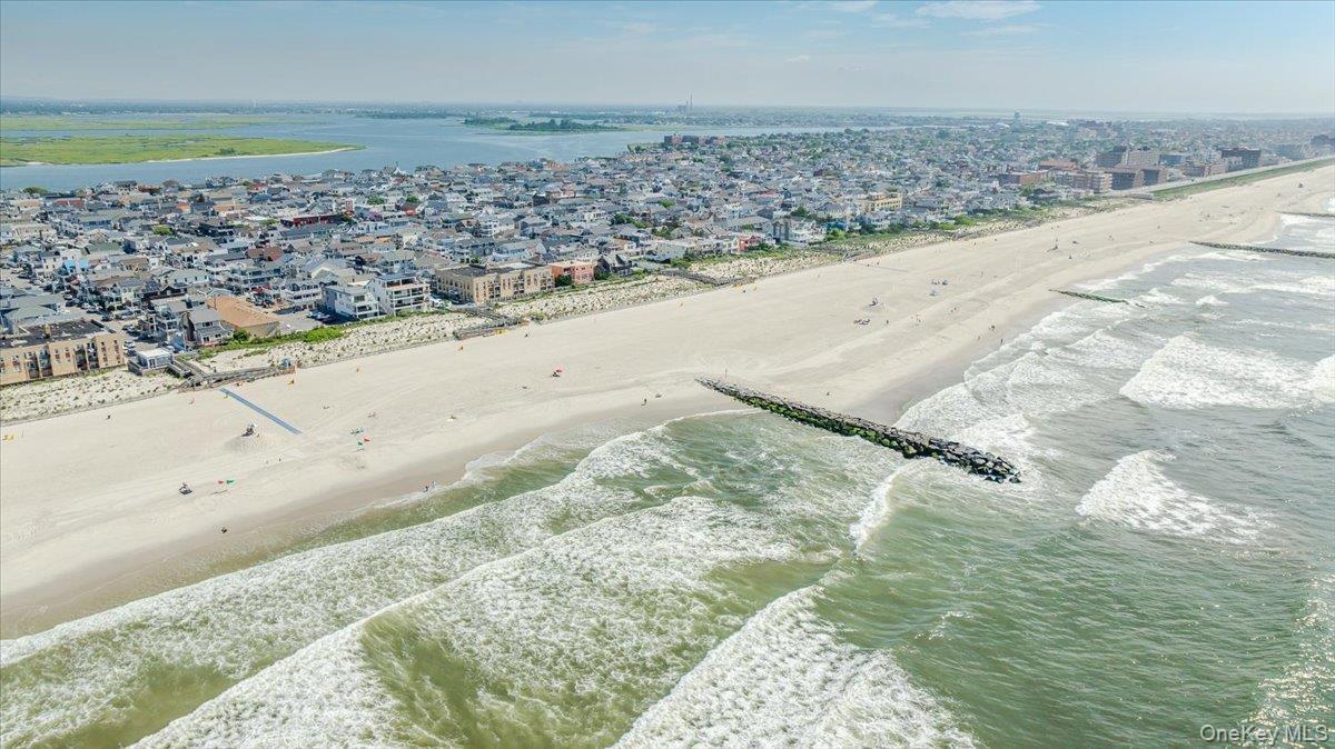 Single Family Connecticut  Nassau County, NY 11561, MLS-933816-26