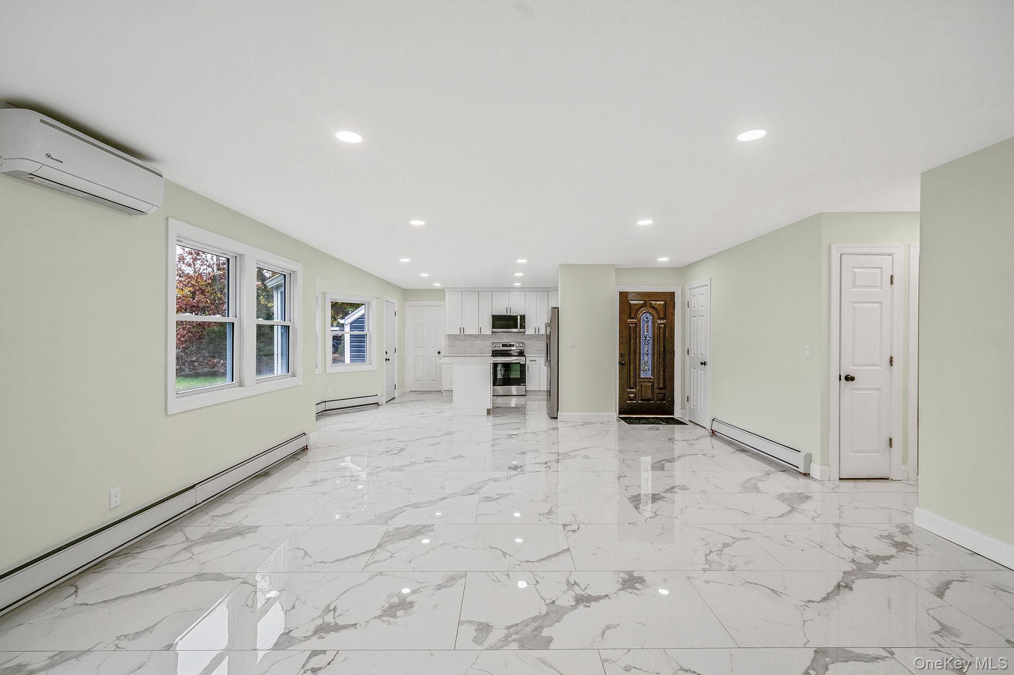 Single Family 7th Suffolk County, NY 11780, MLS-933822-10