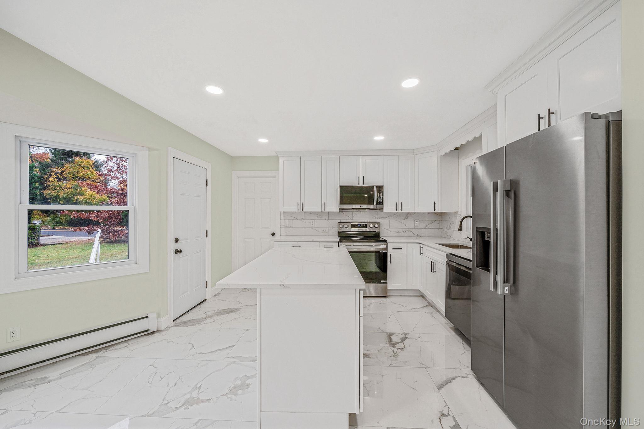 Single Family 7th Suffolk County, NY 11780, MLS-933822-11