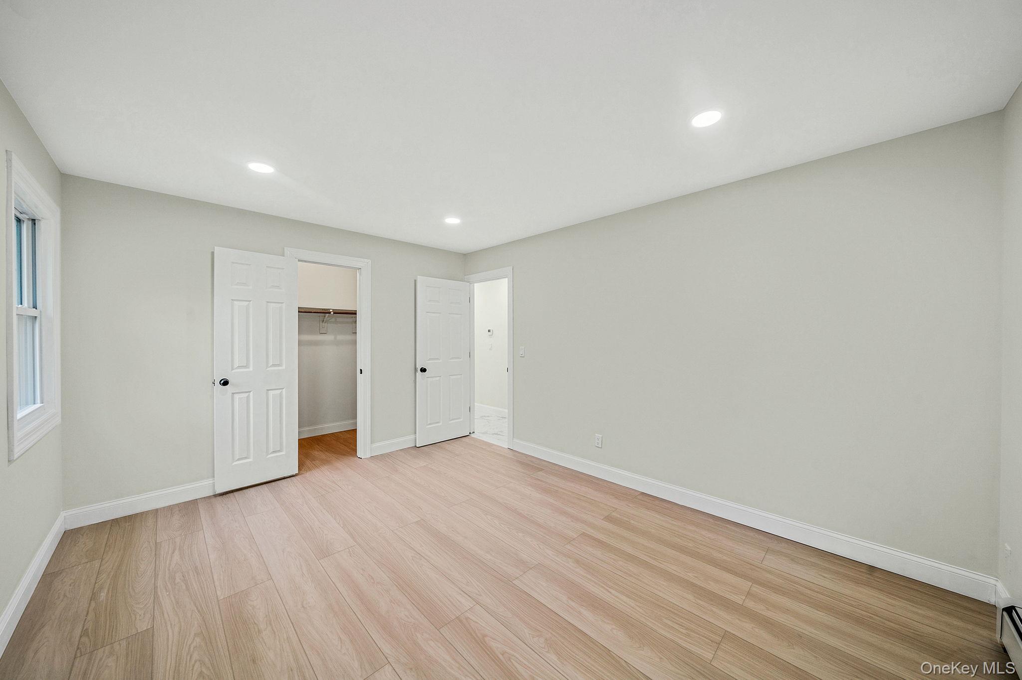 Single Family 7th Suffolk County, NY 11780, MLS-933822-20