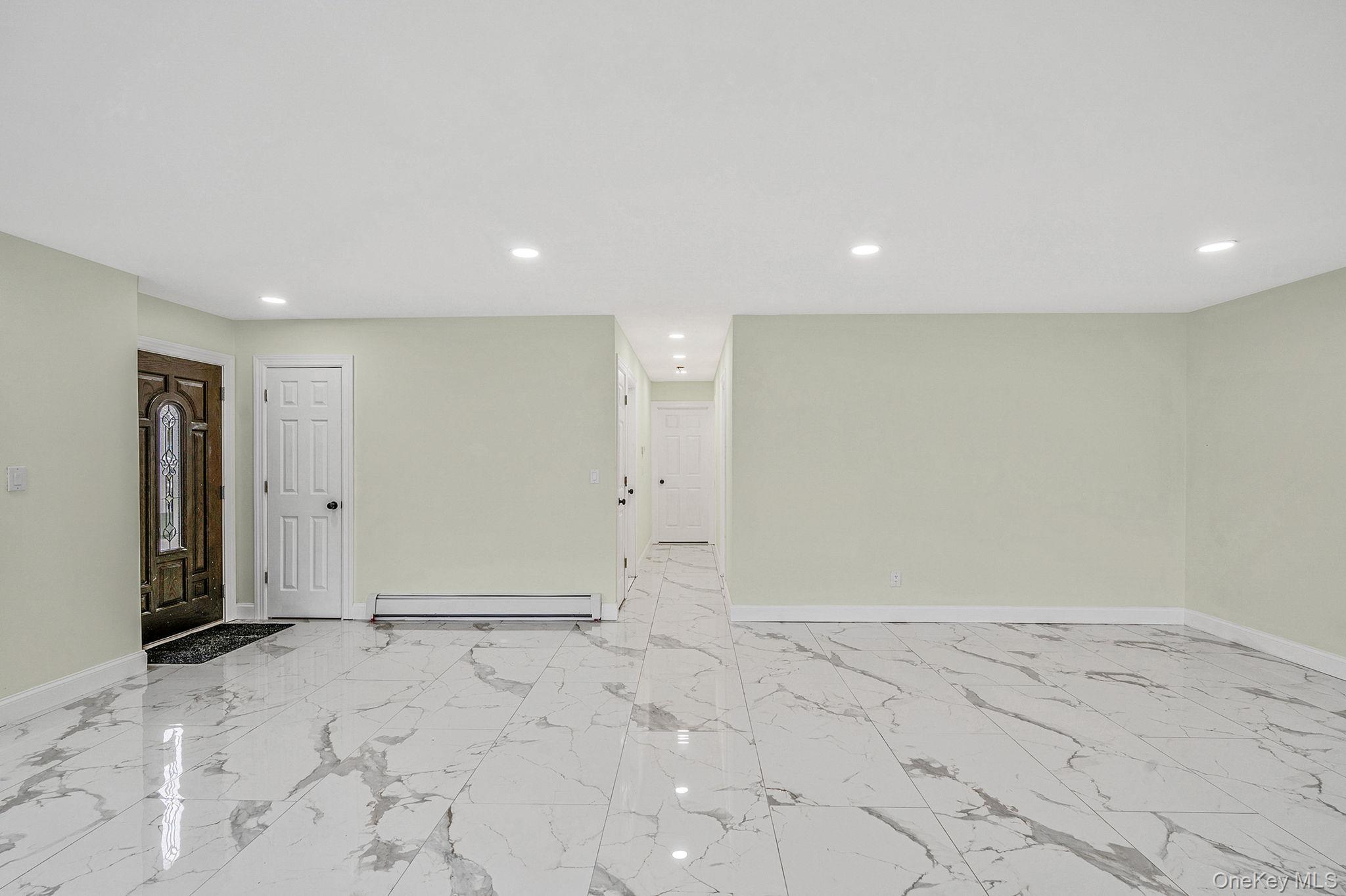 Single Family 7th Suffolk County, NY 11780, MLS-933822-7