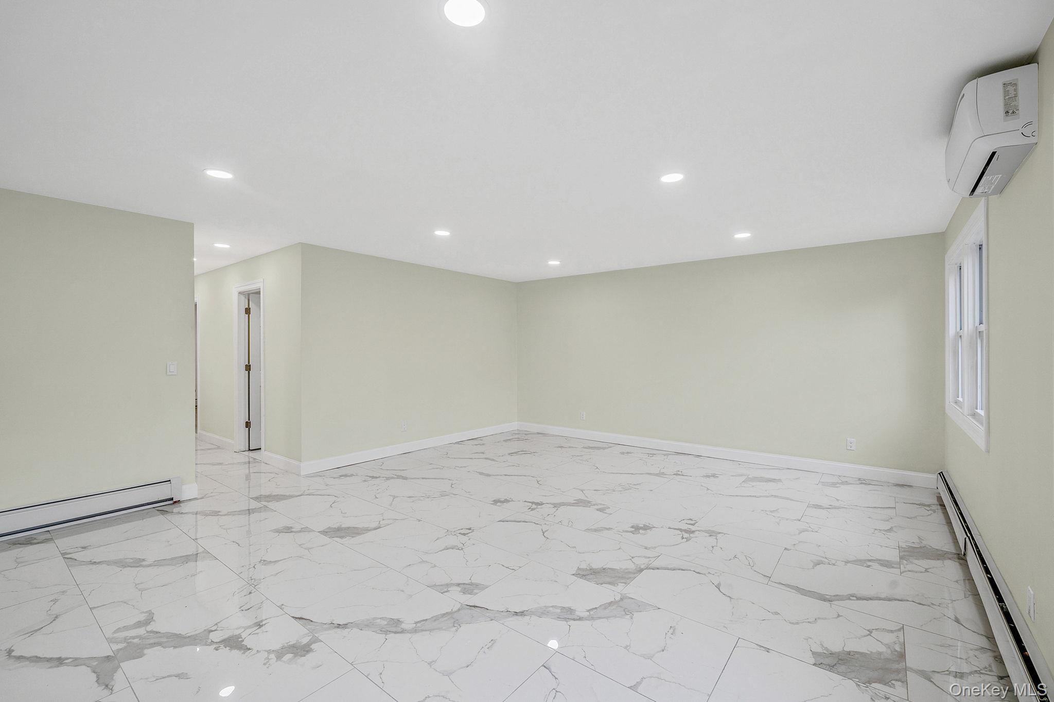 Single Family 7th Suffolk County, NY 11780, MLS-933822-9