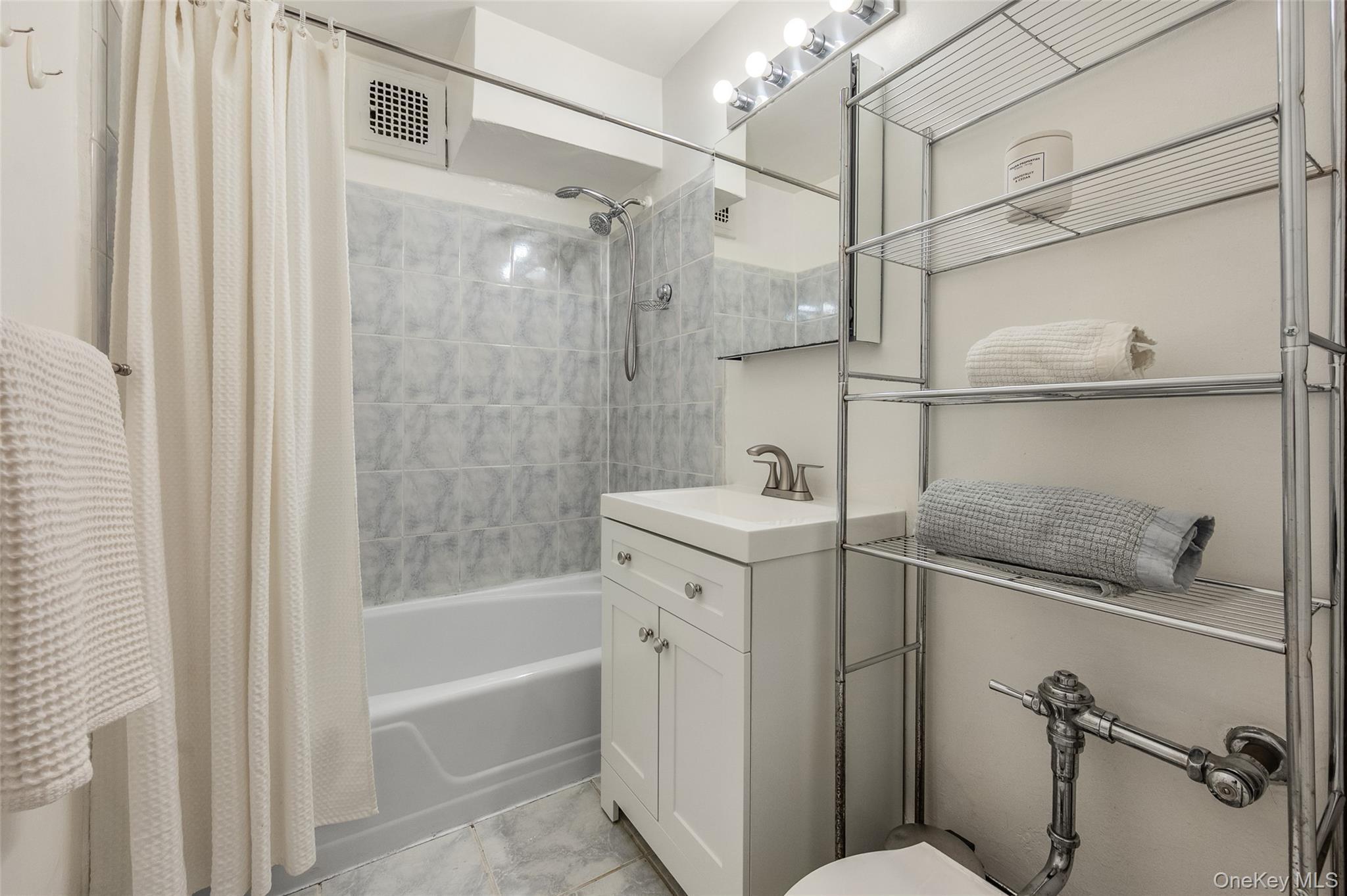 Coop Argyle  Brooklyn, NY 11218, MLS-933824-9