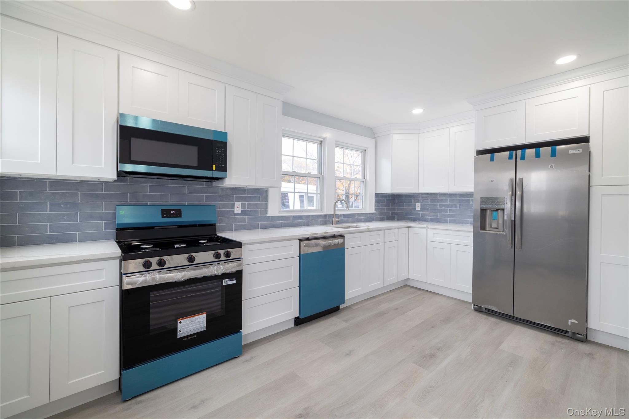 Single Family Park  Nassau County, NY 11590, MLS-933831-6