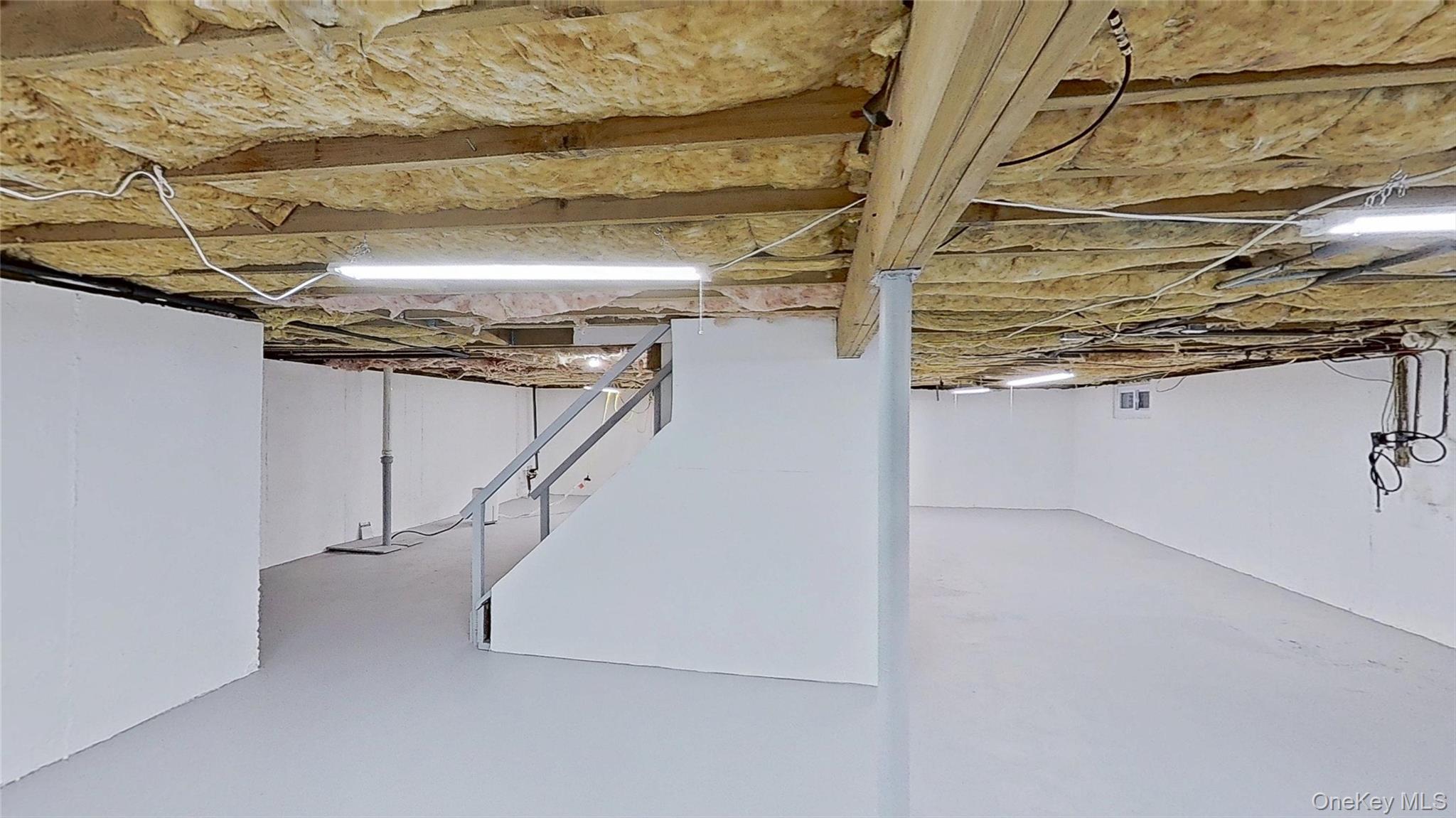 Single Family Hawthorne Suffolk County, NY 11766, MLS-933834-28