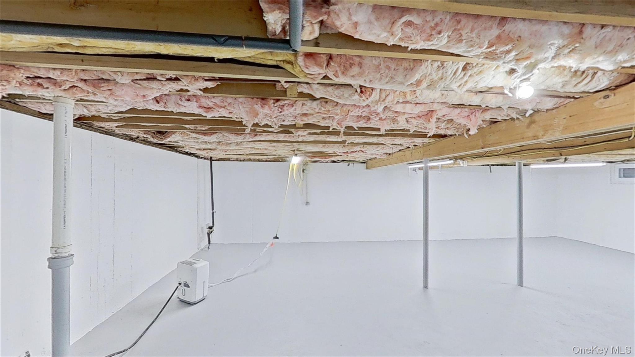 Single Family Hawthorne Suffolk County, NY 11766, MLS-933834-29