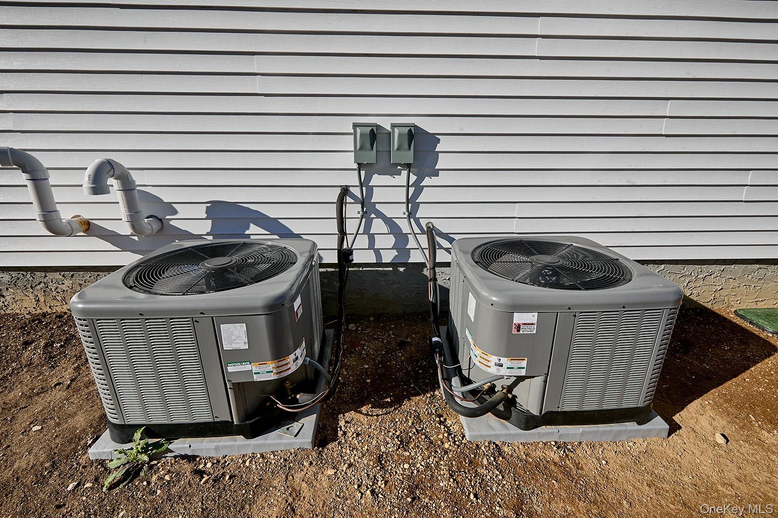 Single Family Fenimore Nassau County, NY 11710, MLS-933848-38