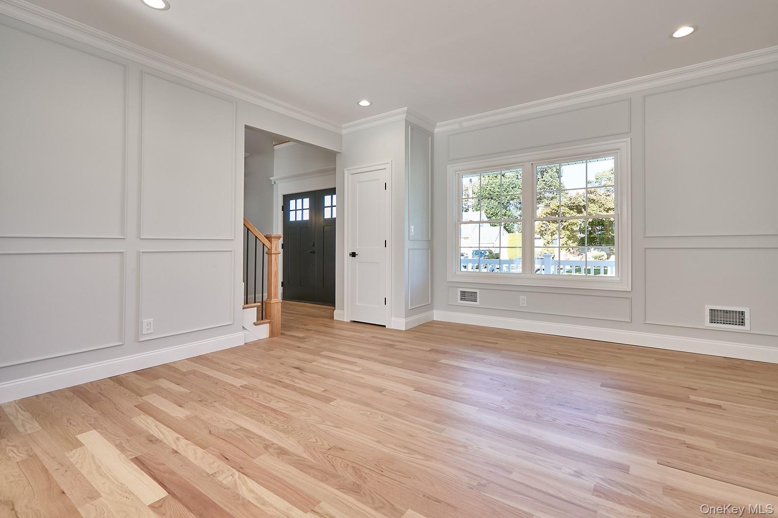 Single Family Fenimore Nassau County, NY 11710, MLS-933848-8