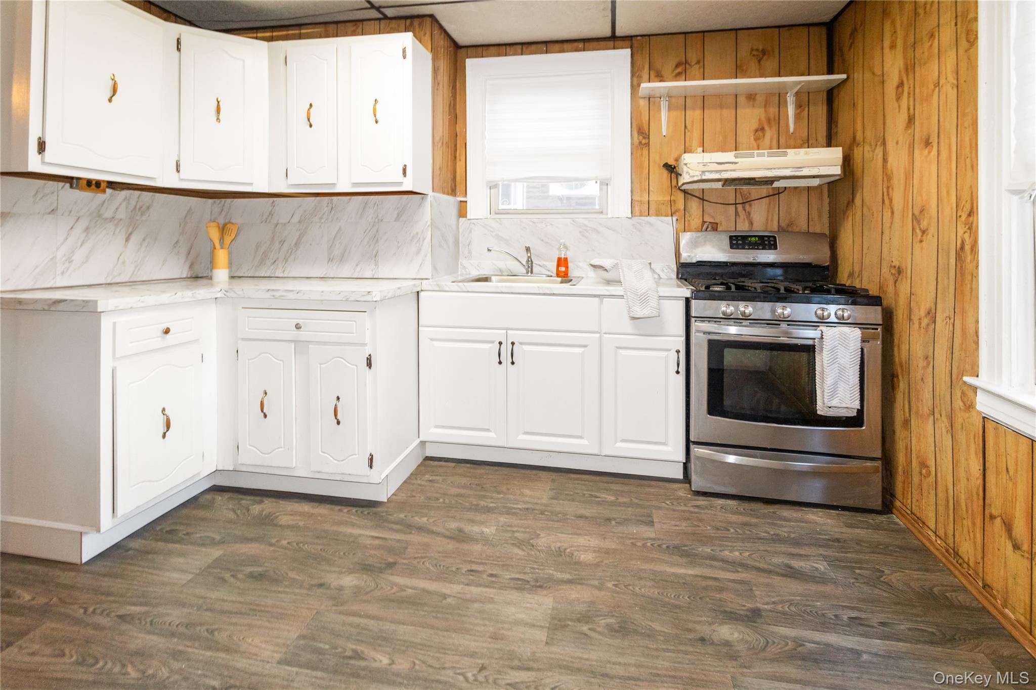 Single Family Van Wyck Queens, NY 11435, MLS-933857-10