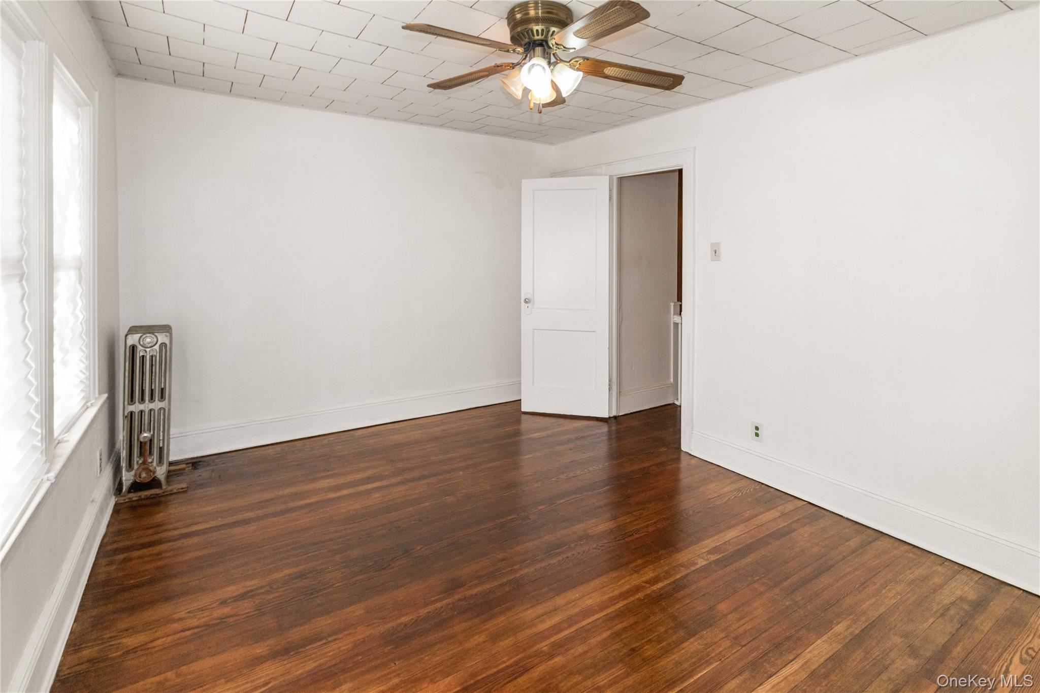 Single Family Van Wyck Queens, NY 11435, MLS-933857-15