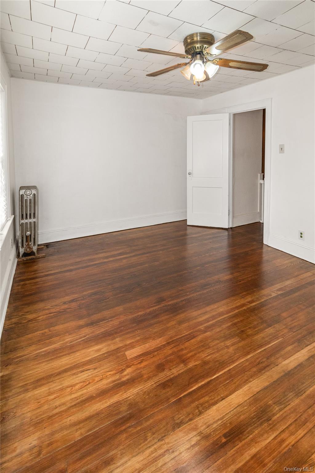 Single Family Van Wyck Queens, NY 11435, MLS-933857-16