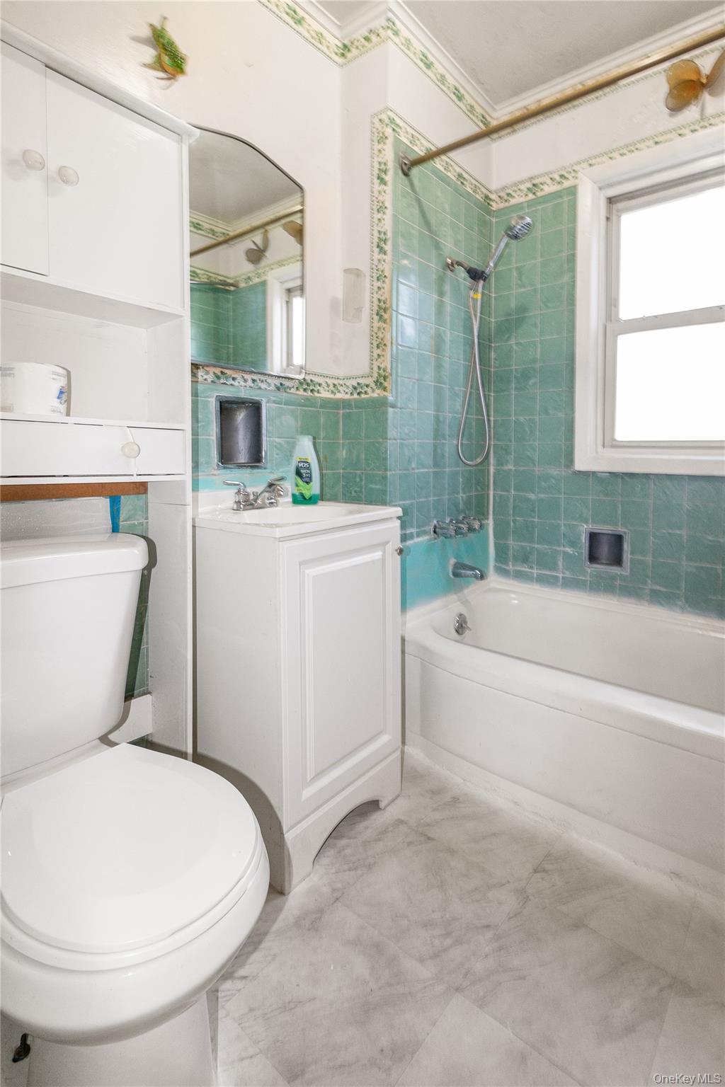 Single Family Van Wyck Queens, NY 11435, MLS-933857-17