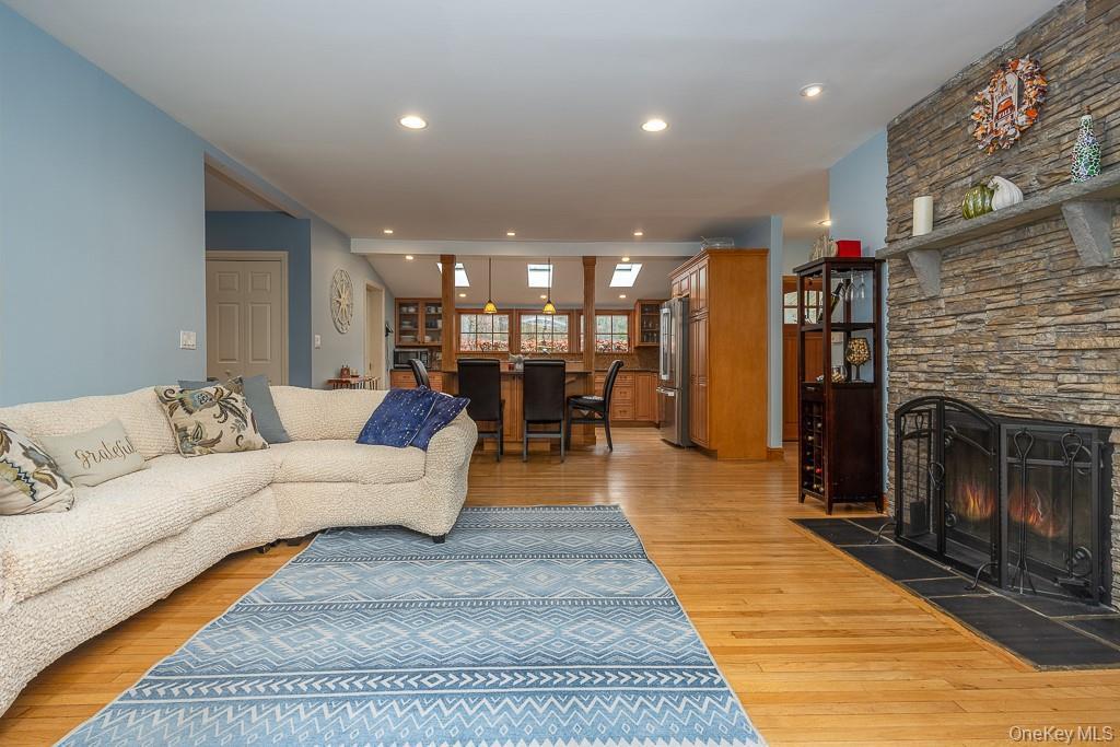 Single Family Hickory Hill Rockland County, NY 10983, MLS-933894-11