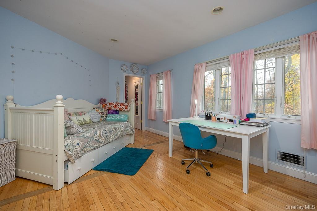 Single Family Hickory Hill Rockland County, NY 10983, MLS-933894-18