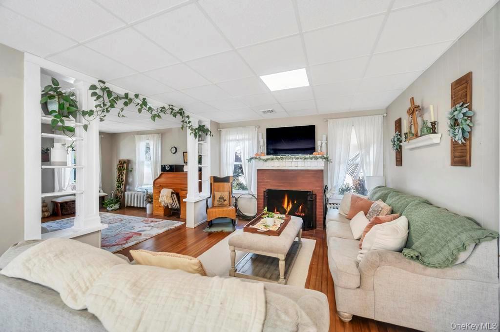 Single Family Cedar  Suffolk County, NY 11772, MLS-933902-8