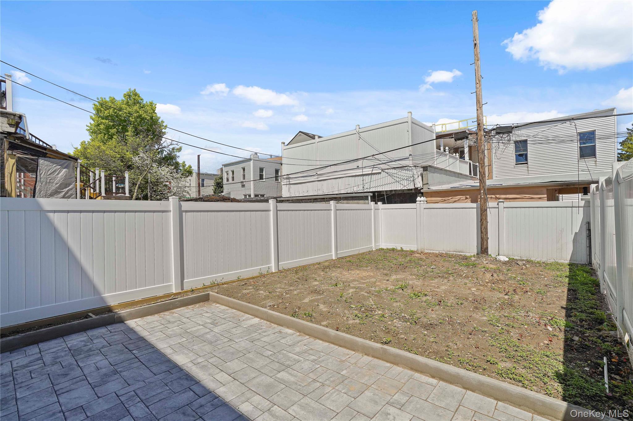 Single Family 67 Drive Queens, NY 11379, MLS-933915-27