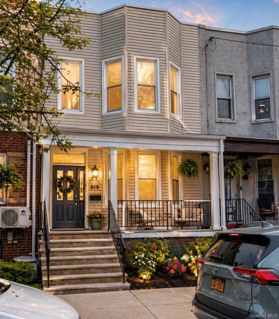 Single Family 67 Drive Queens, NY 11379, MLS-933915-3