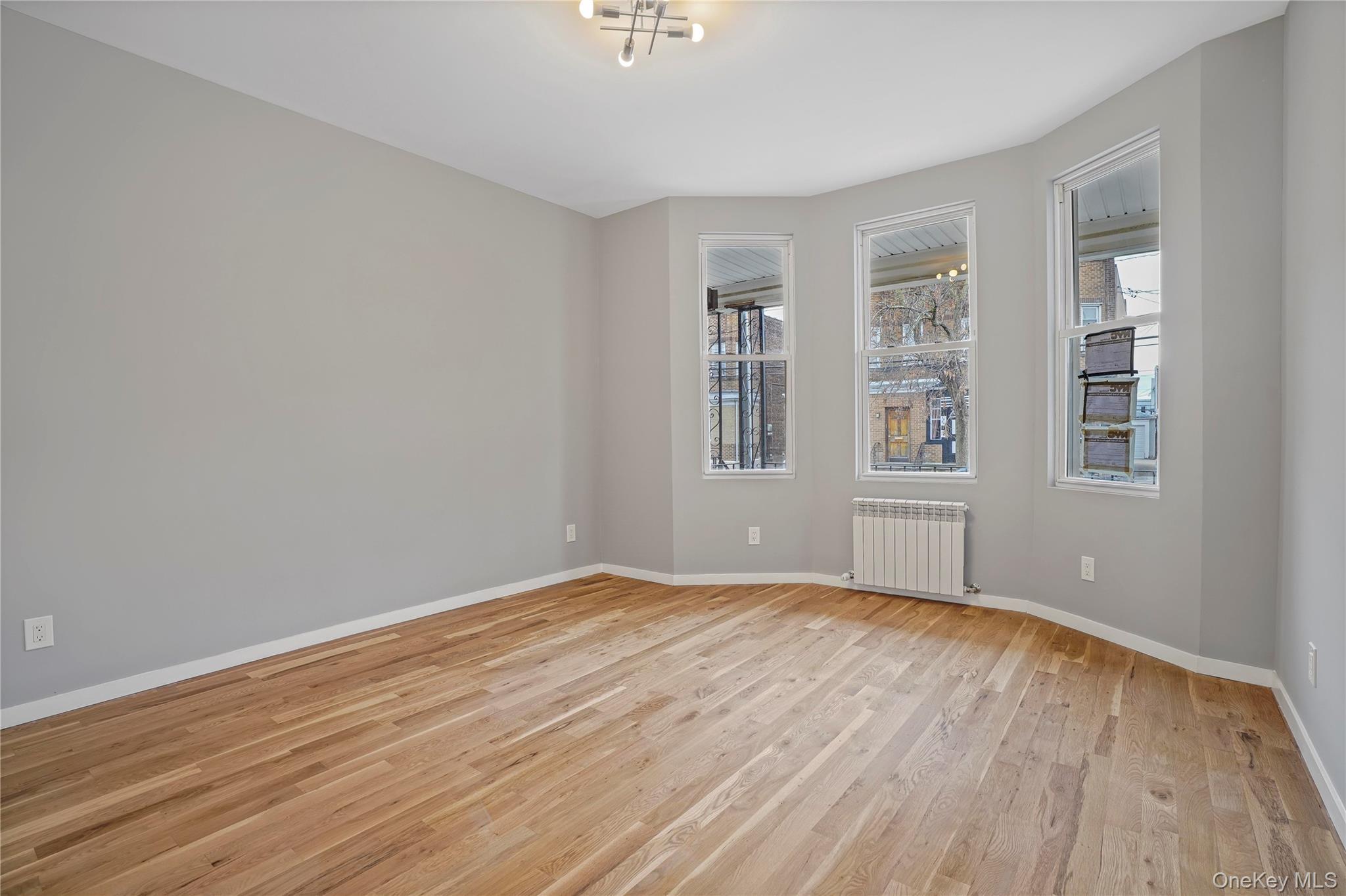 Single Family 67 Drive Queens, NY 11379, MLS-933915-5