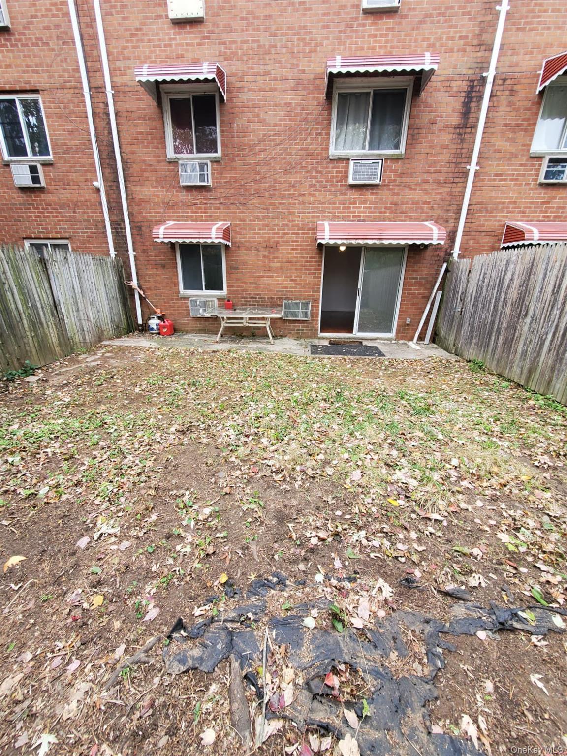 Single Family Blair Ave  Bronx, NY 10465, MLS-933937-13