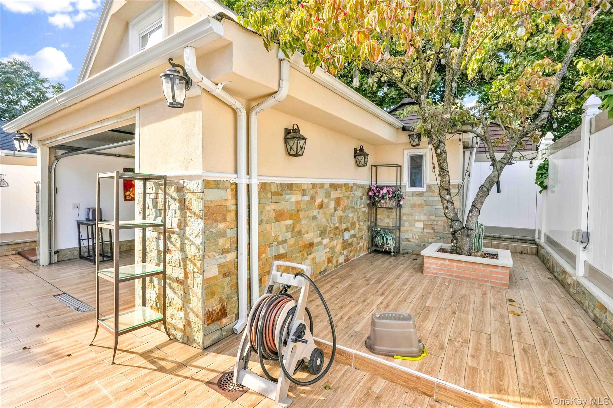 Single Family 87th  Queens, NY 11421, MLS-933948-5