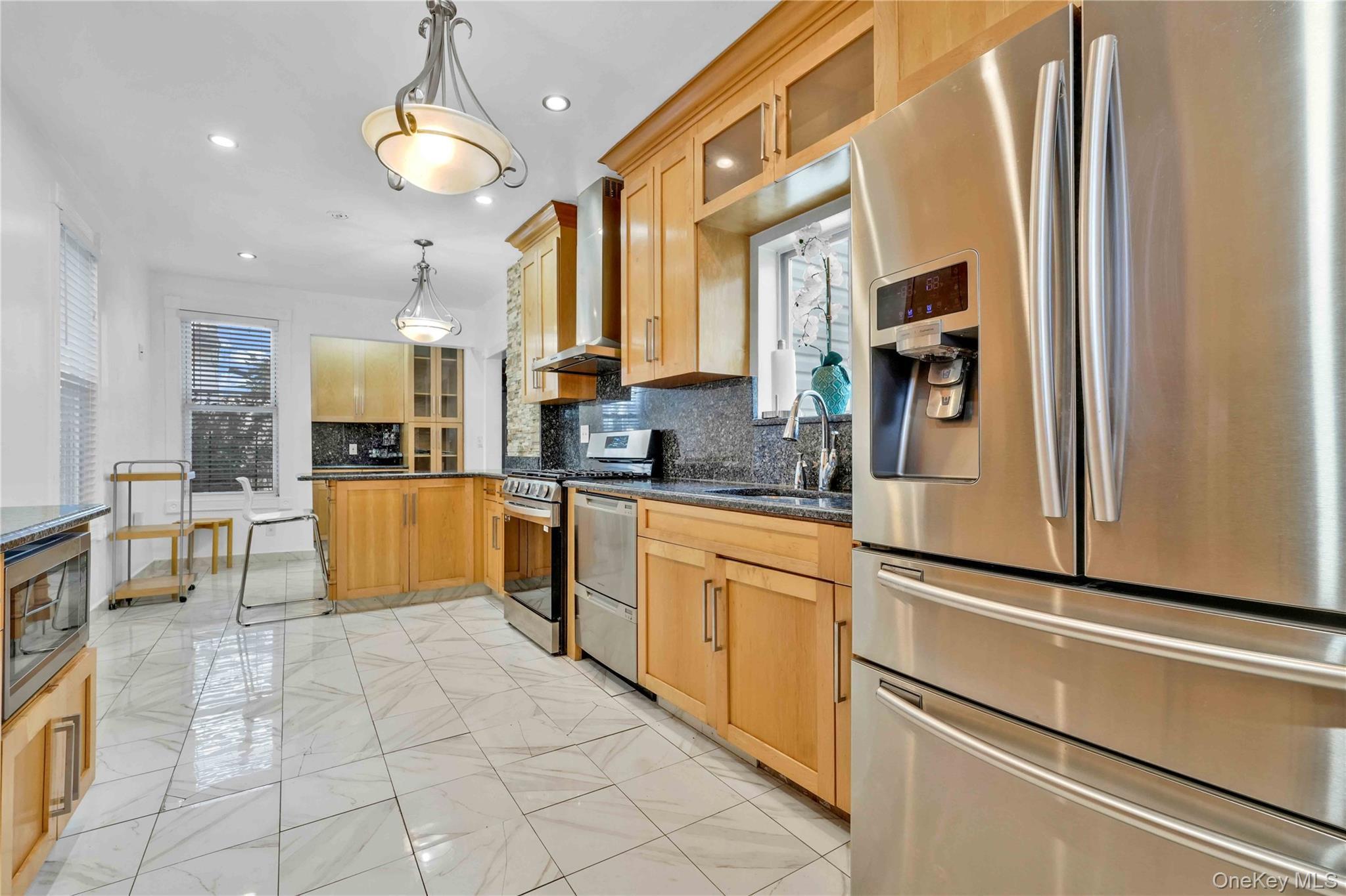 Single Family 87th  Queens, NY 11421, MLS-933948-7