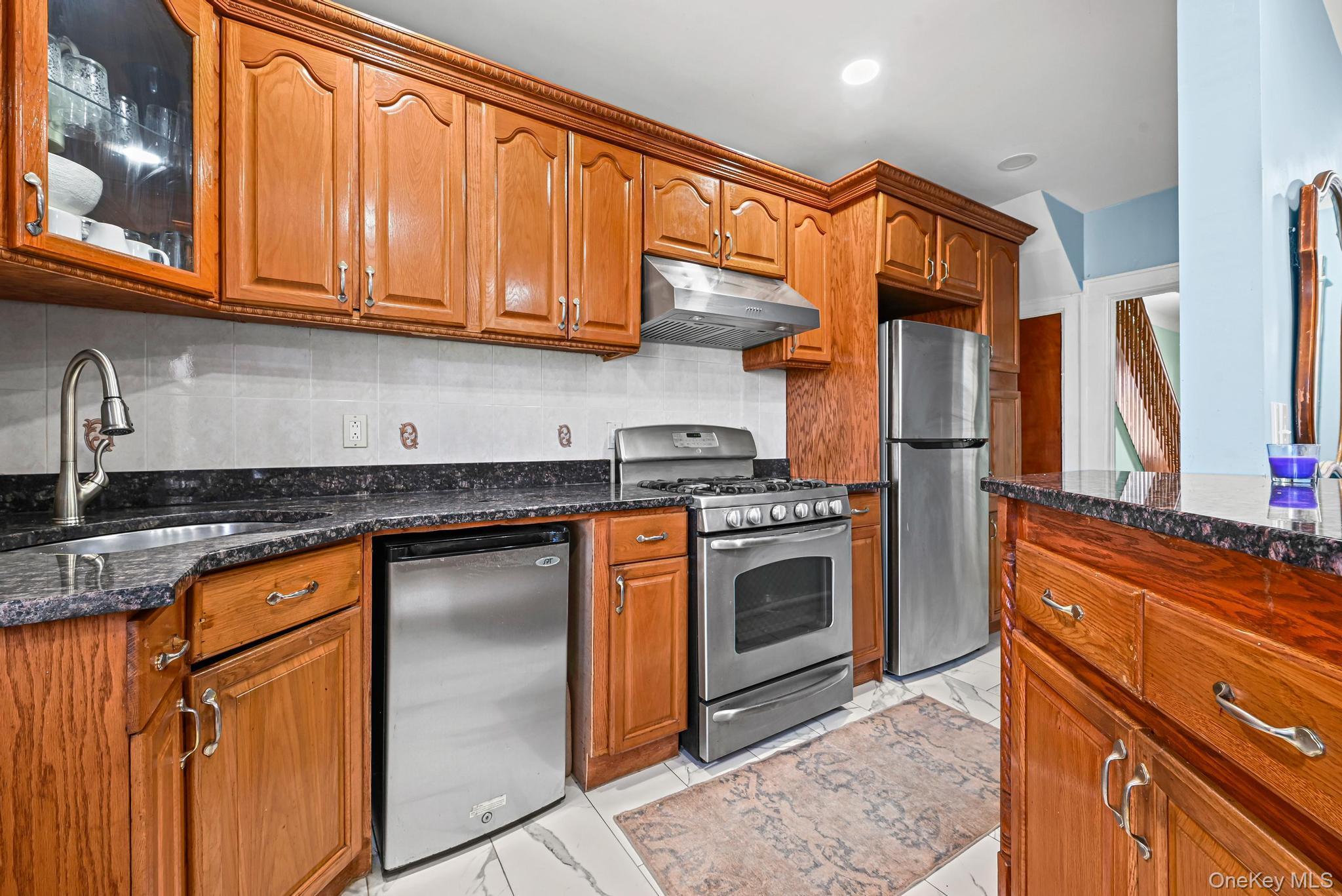 Single Family 88th Queens, NY 11421, MLS-933950-16