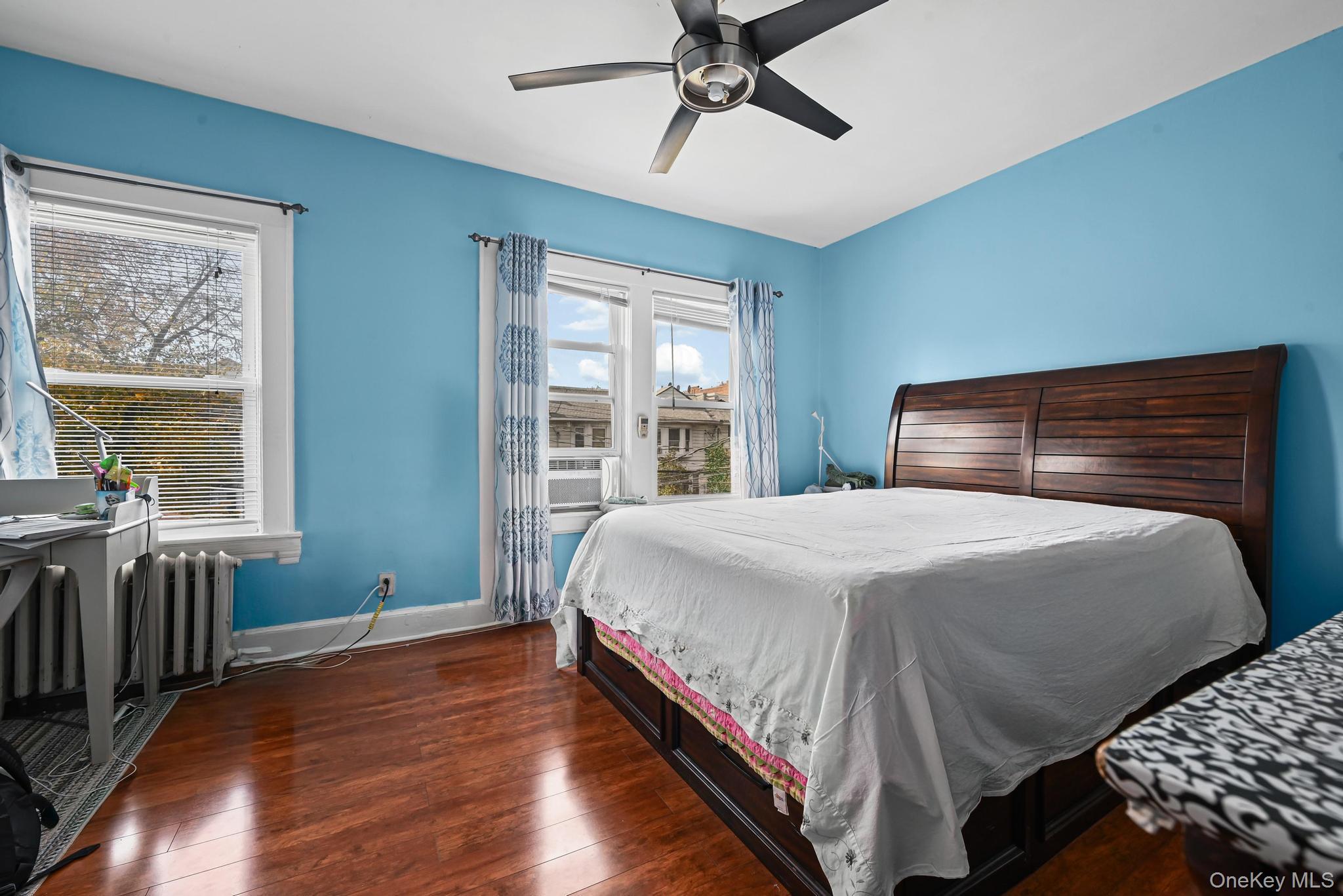 Single Family 88th Queens, NY 11421, MLS-933950-22