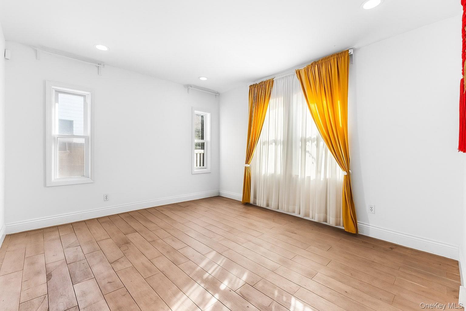 Single Family 109th Queens, NY 11412, MLS-933956-3