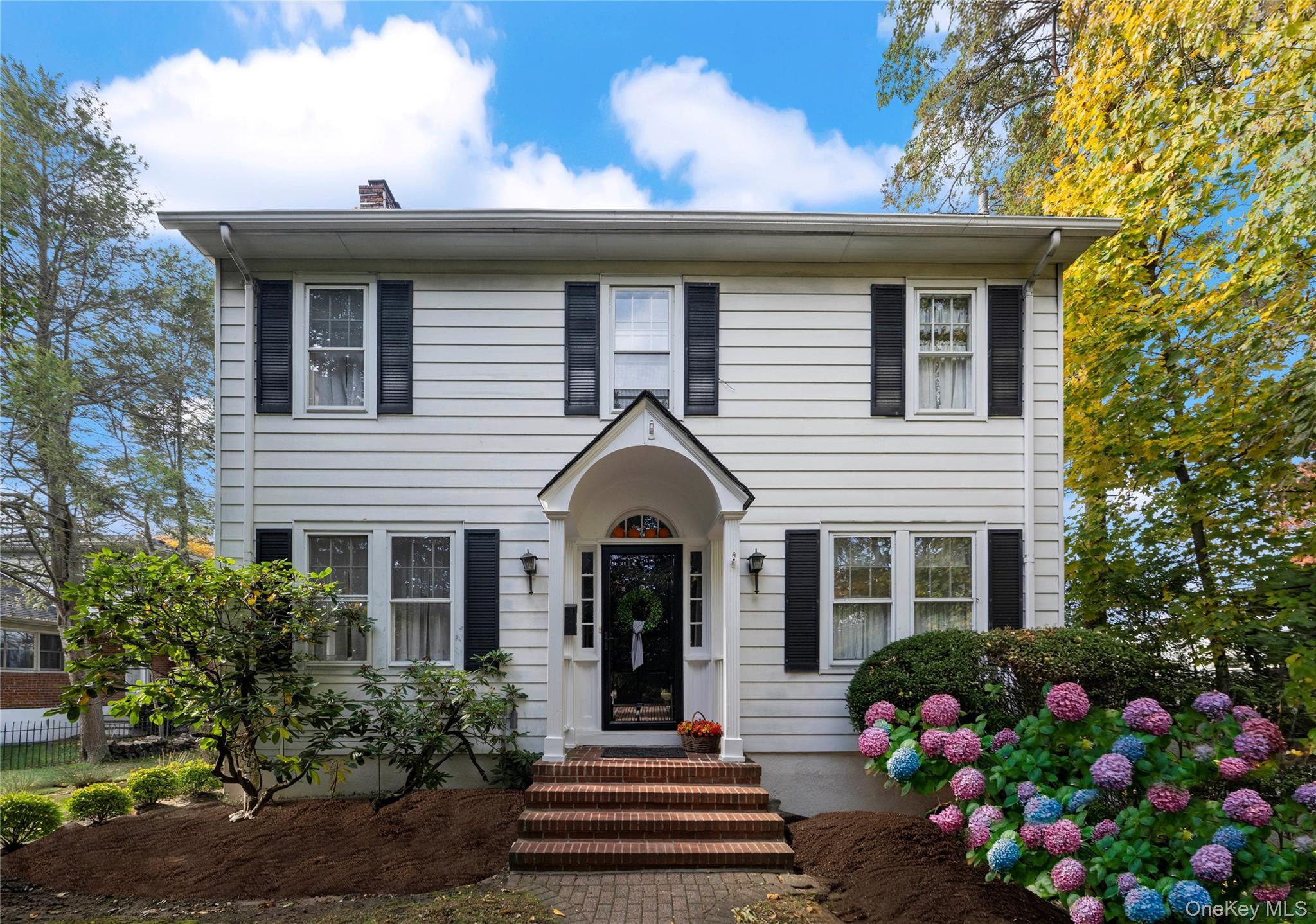 Single Family Sunnyside  Westchester County, NY 10705, MLS-933967-2