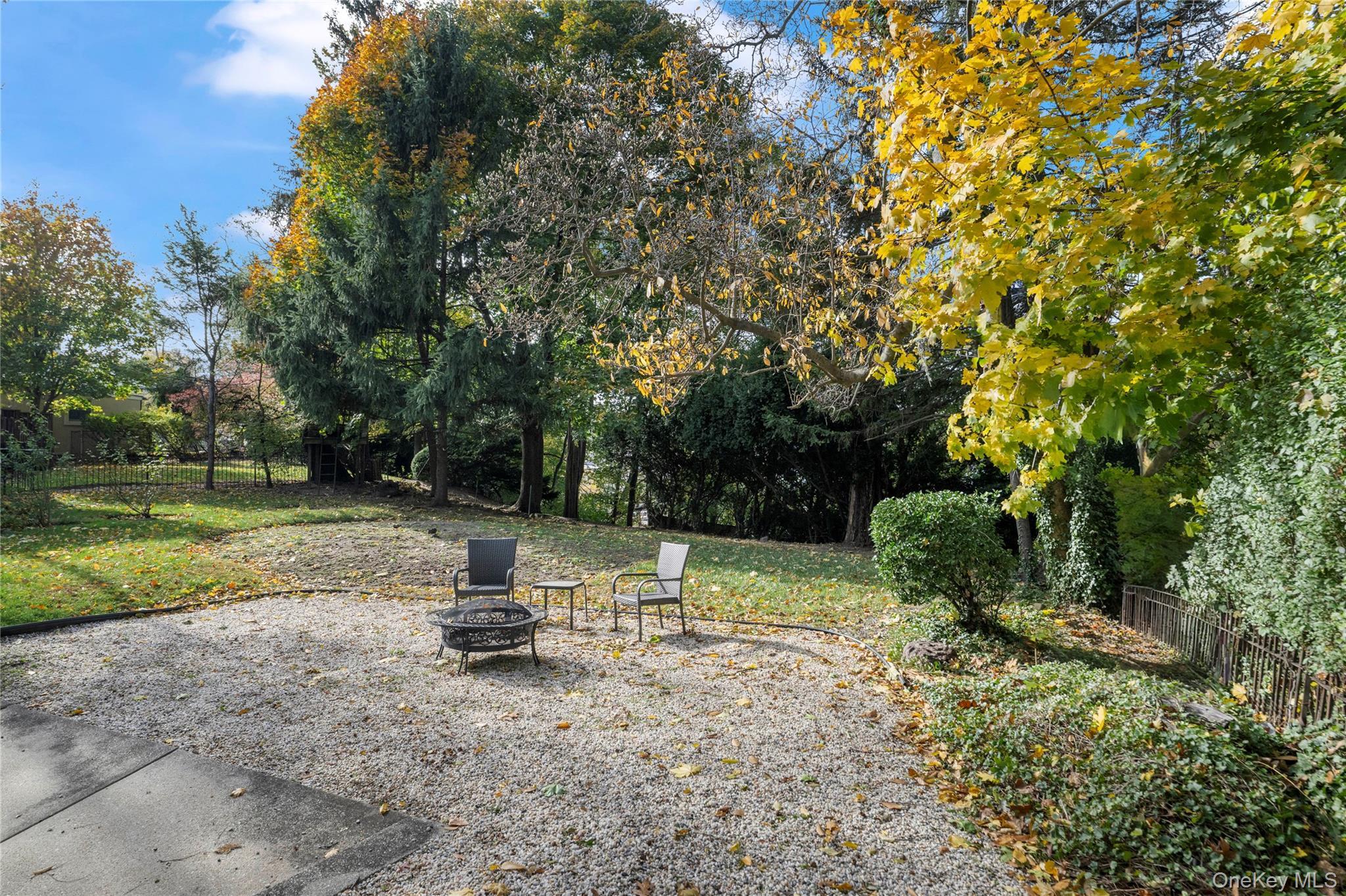 Single Family Sunnyside  Westchester County, NY 10705, MLS-933967-3