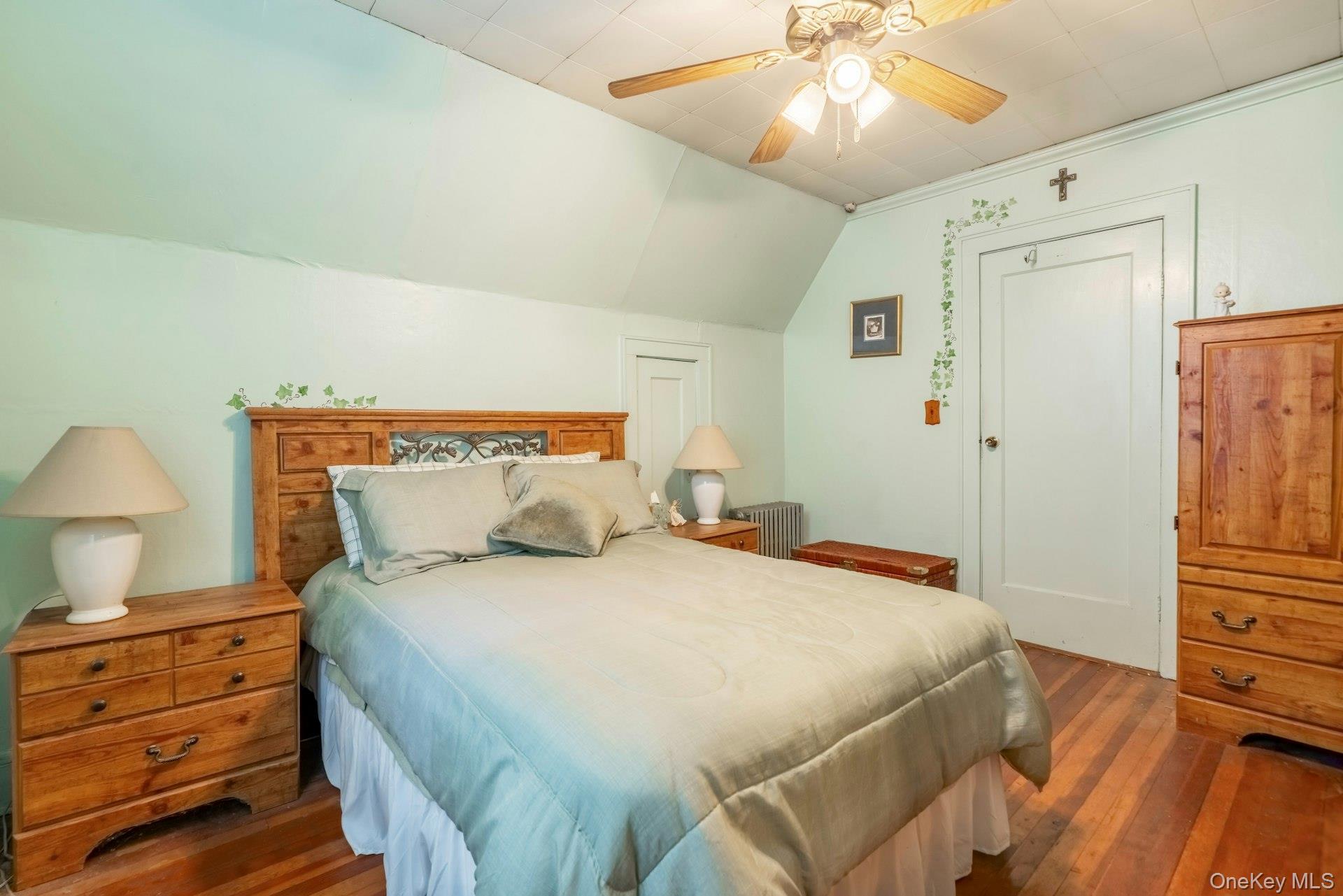 Single Family Thomas  Suffolk County, NY 11717, MLS-933971-13