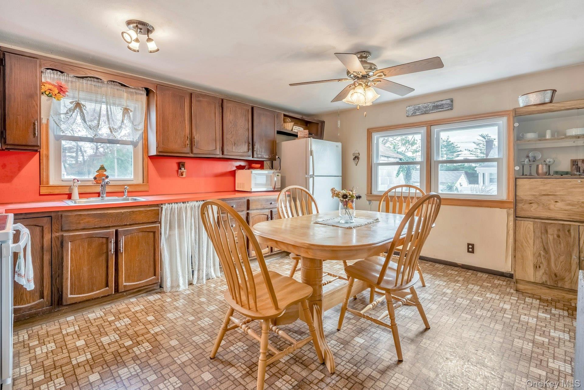 Single Family Thomas  Suffolk County, NY 11717, MLS-933971-8