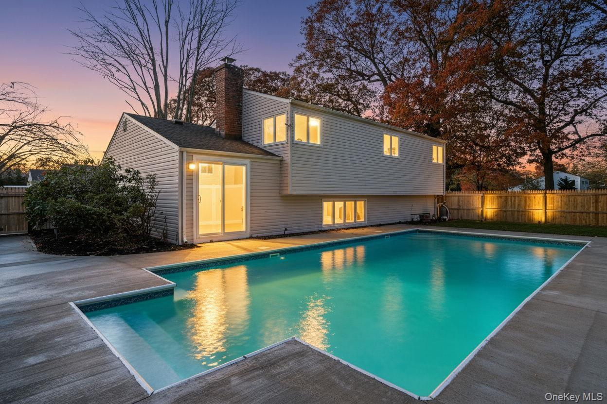 Single Family Bardolier  Suffolk County, NY 11706, MLS-933978-6