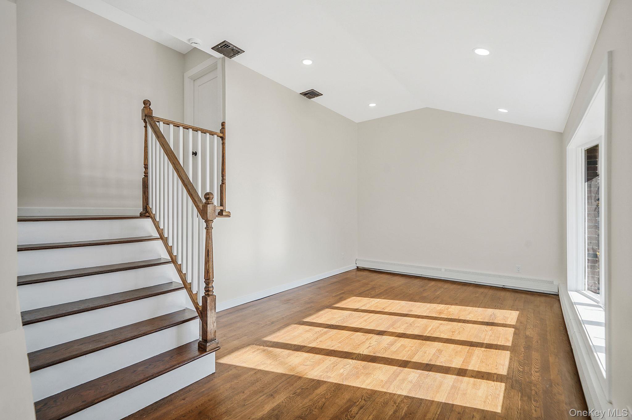 Single Family Bardolier  Suffolk County, NY 11706, MLS-933978-9