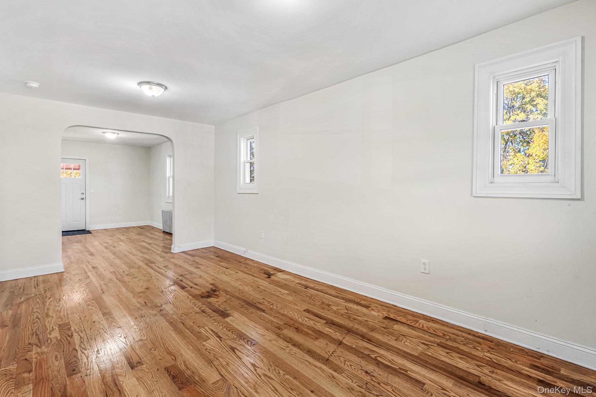 Single Family Main Queens, NY 11358, MLS-933982-16