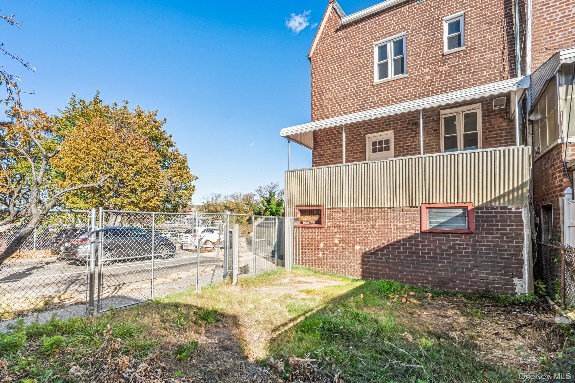 Single Family Main Queens, NY 11358, MLS-933982-29