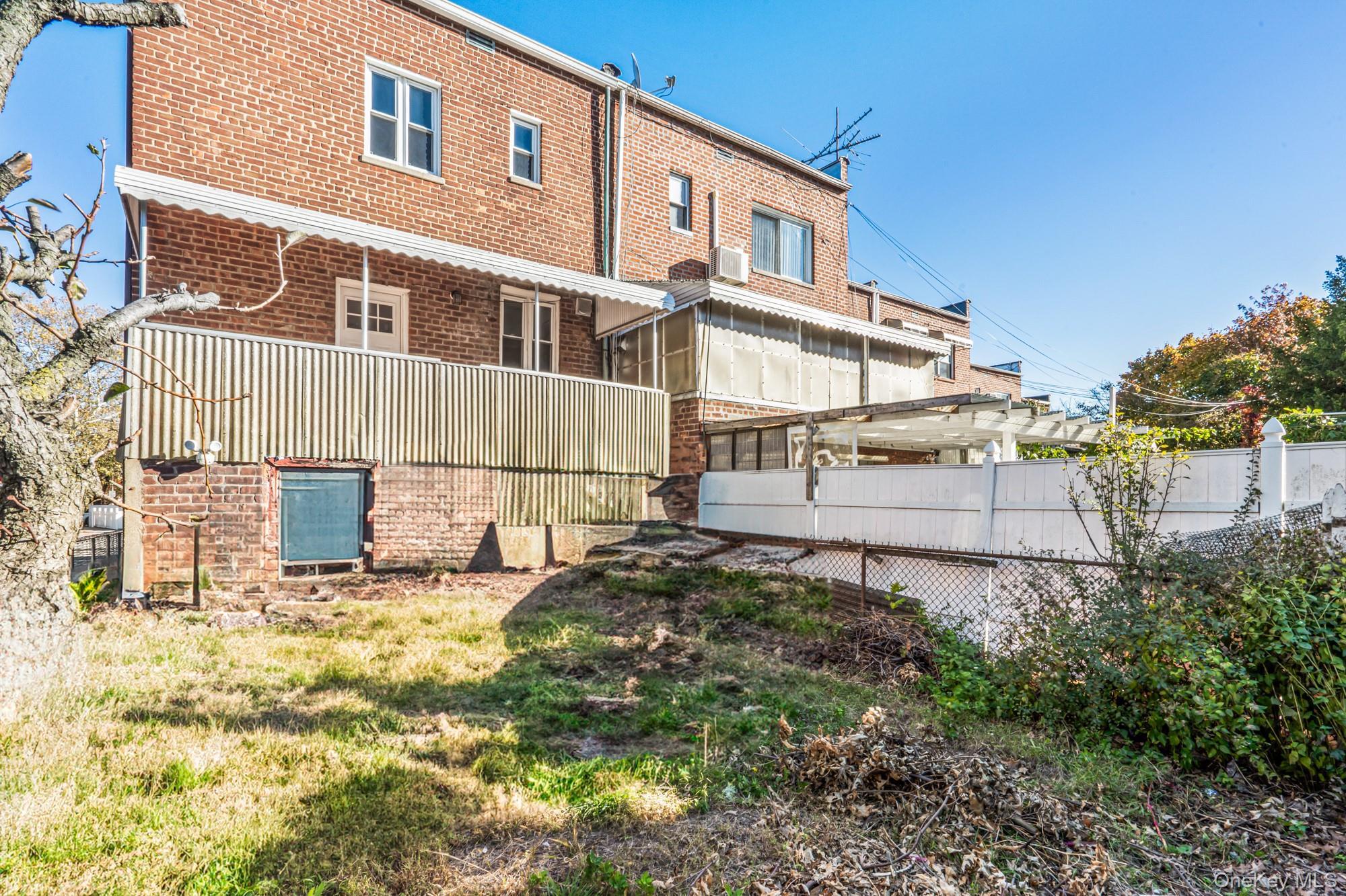 Single Family Main Queens, NY 11358, MLS-933982-31